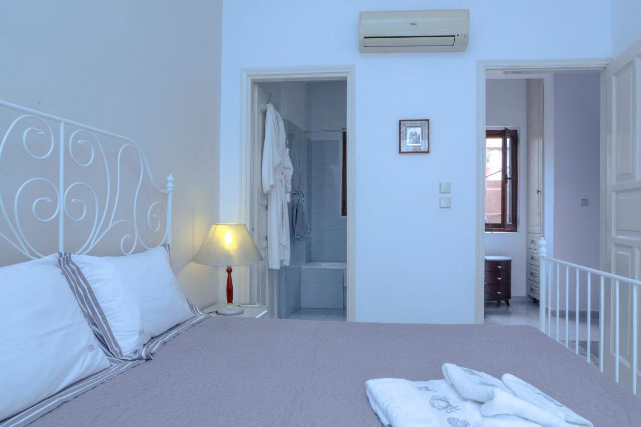 Villa Skiadeni Chalki Town 외부 사진